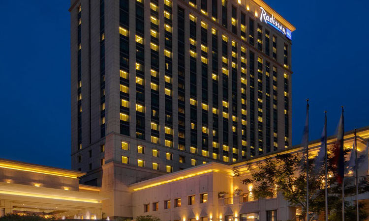 ラディソンブル